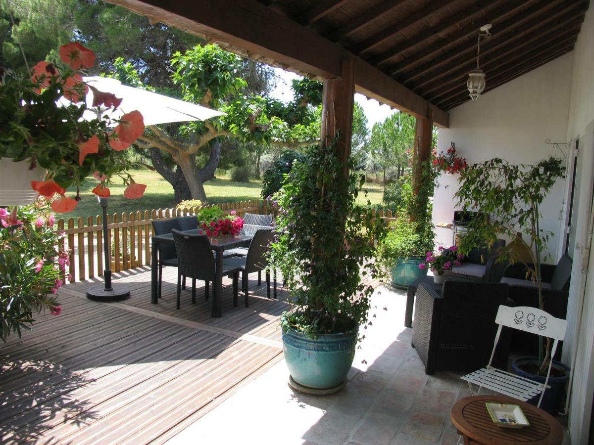Mas De Charme Les Pellegrins Villa Saintes-Maries-de-la-Mer Exterior foto